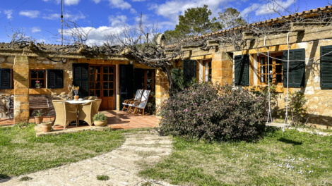 Charmante Finca – Wohnen auf einer Ebene mit 3 Schlafzimmern und idyllischem Grundstück, 07559 Son Servera (Spanien), Finca