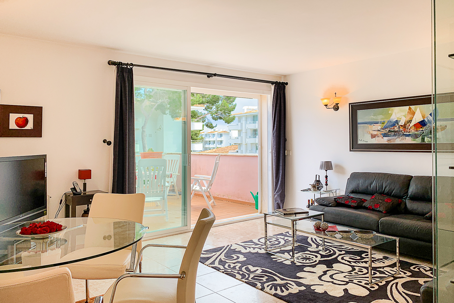 VERKAUFT: Gepflegtes Apartment mit 2 SZ, großer Terrasse und Gemeinschaftspool, 07590 Cala Ratjada (Spanien), Etagenwohnung