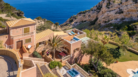 Exklusive Villa mit atemberaubendem Meerblick, 07590 Cala Ratjada (Spanien), Einfamilienhaus