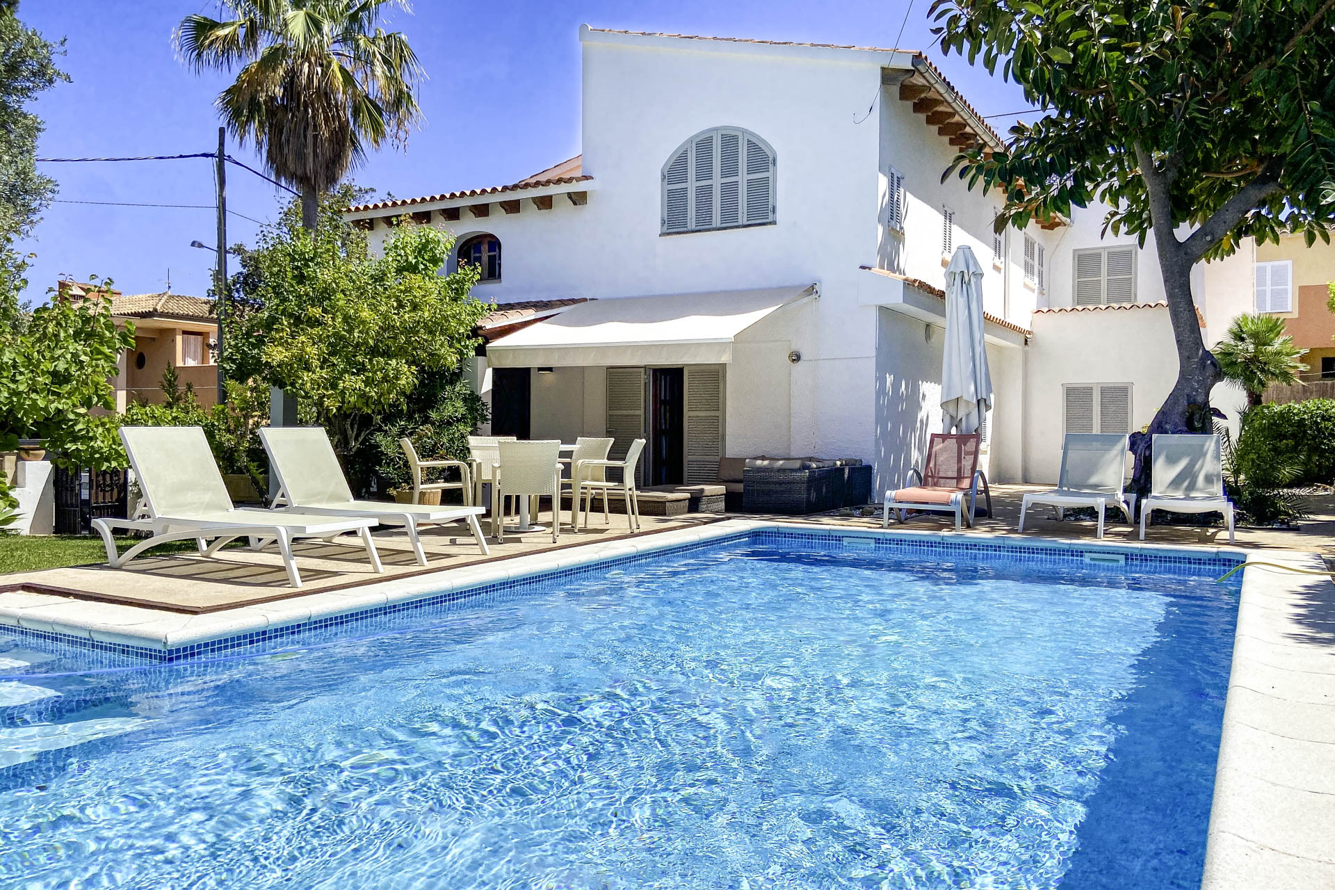 Elegantes Einfamilienhaus in begehrter Lage mit Pool und nur ca. 300 m vom Meer!, 07590 Cala Ratjada (Spanien), Einfamilienhaus