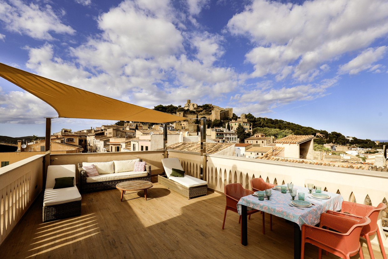 Charmantes Stadthaus – Modern saniert mit Dachterrasse und Meerblick, 07580 Capdepera (Spanien), Stadthaus