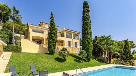 Majestuosa villa única con 180 ° de vista panorámica y al mar, 07590 Cala Ratjada (España), Casa unifamiliar