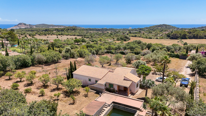 Unique opportunity: Finca with potential for personalisation, sea views and proximity to the beach, 07589  Capdepera (Spain), Finca