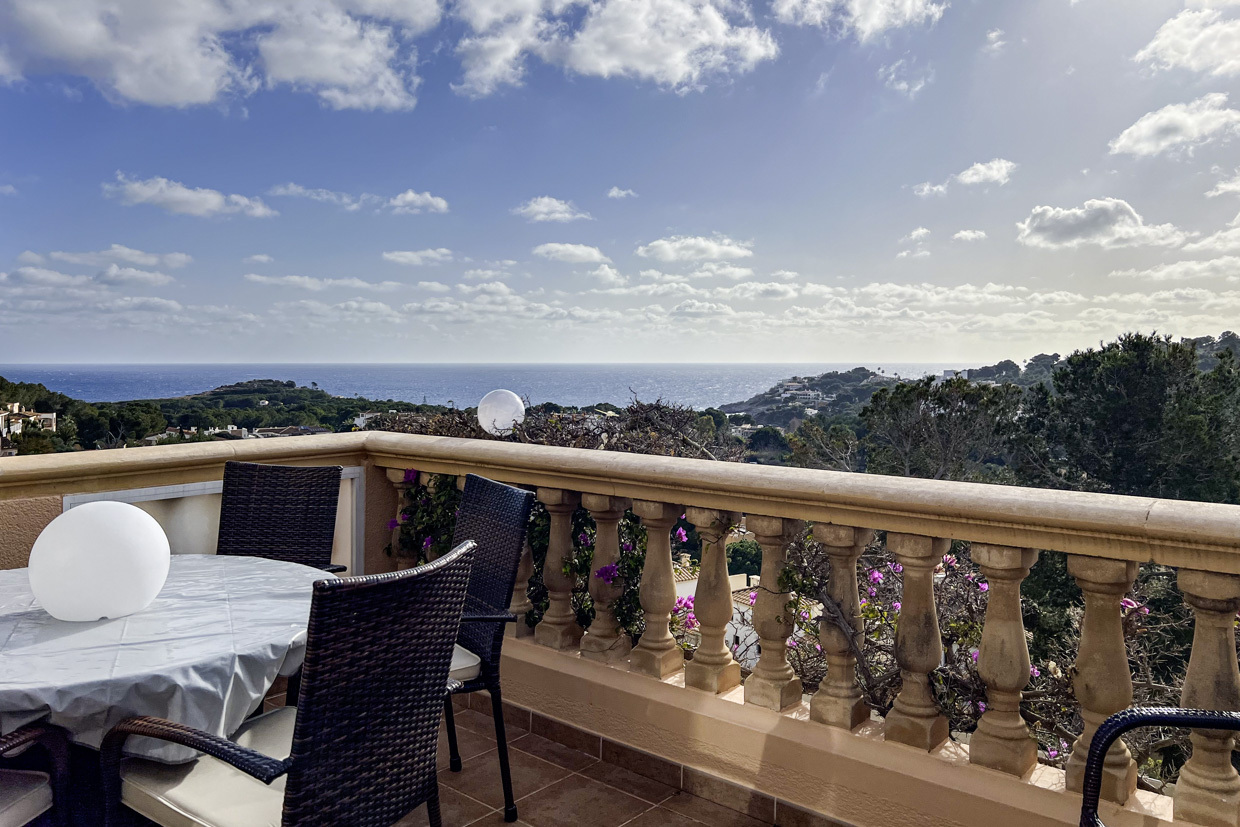 Charmante Wohnung mit beeindruckendem Meerblick und Gemeinschaftspool, 07589 Font de Sa Cala (Spanien), Etagenwohnung