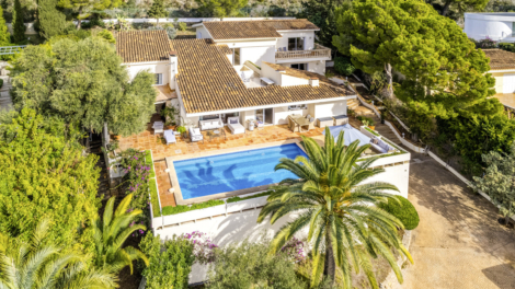 Exclusive villa with pool, guest apartment, wellness area and spectacular sea views, 07559 Costa de los Pinos (Spain), Villa